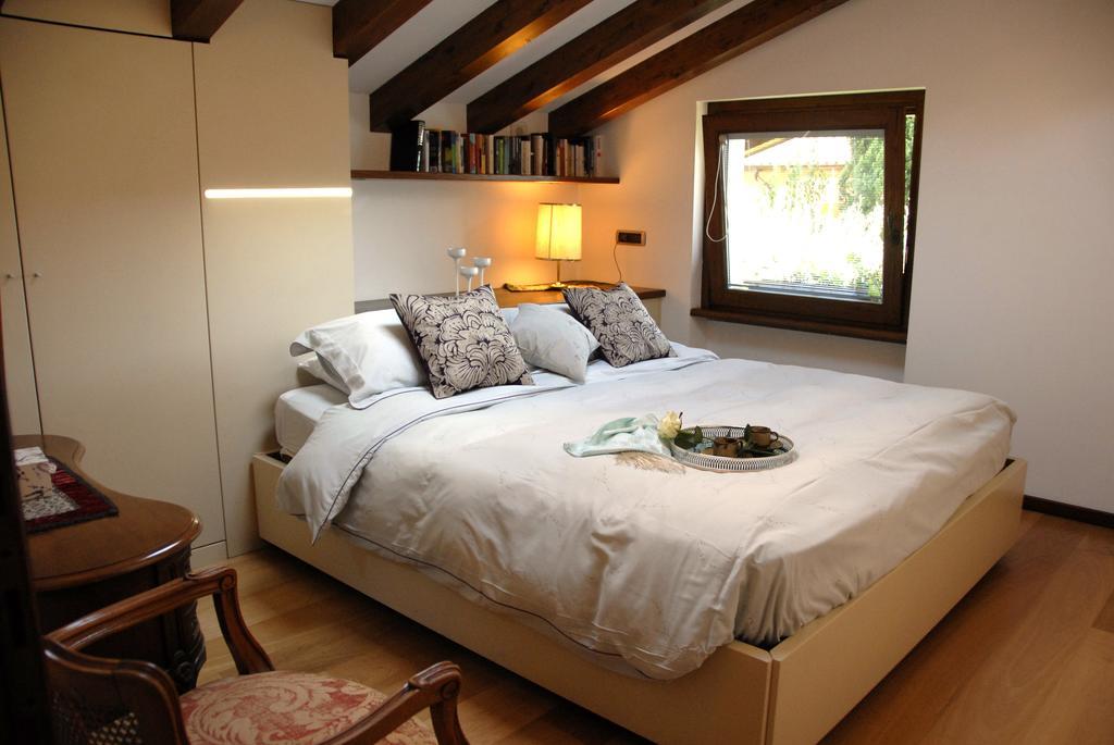 Alveluu Ristorante E Suites Tremezzo Rom bilde