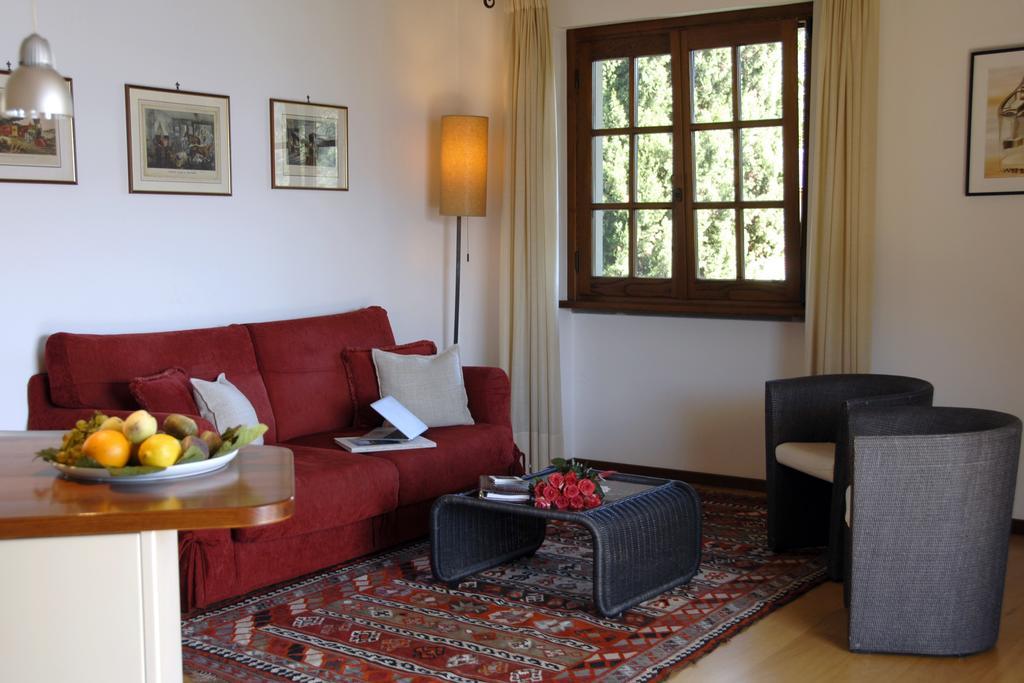 Alveluu Ristorante E Suites Tremezzo Rom bilde